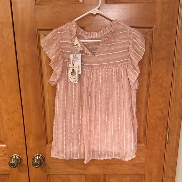 Easel Pink Ruffle Blouse - Picture 4 of 4